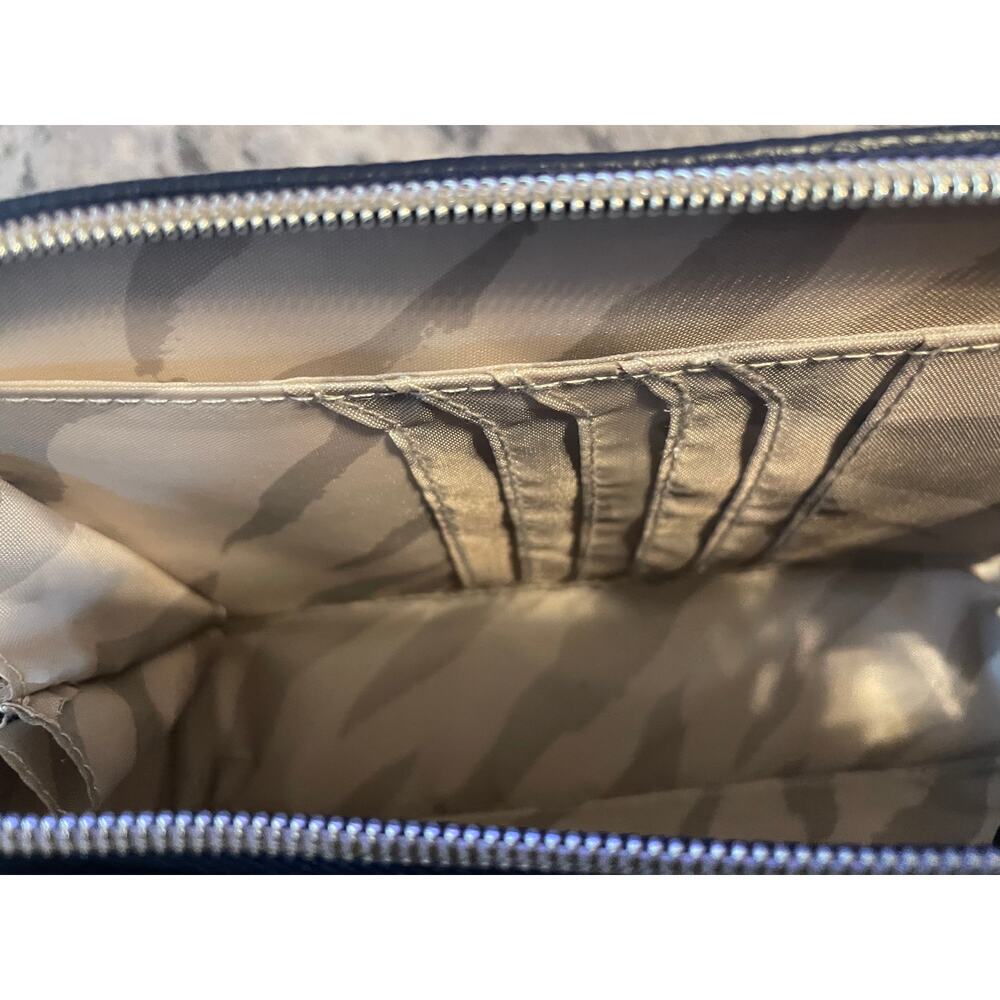 Navy Blue Convertible Belt Bag Crossbody Camera Bag Silver Hardware - Picture 9 of 12